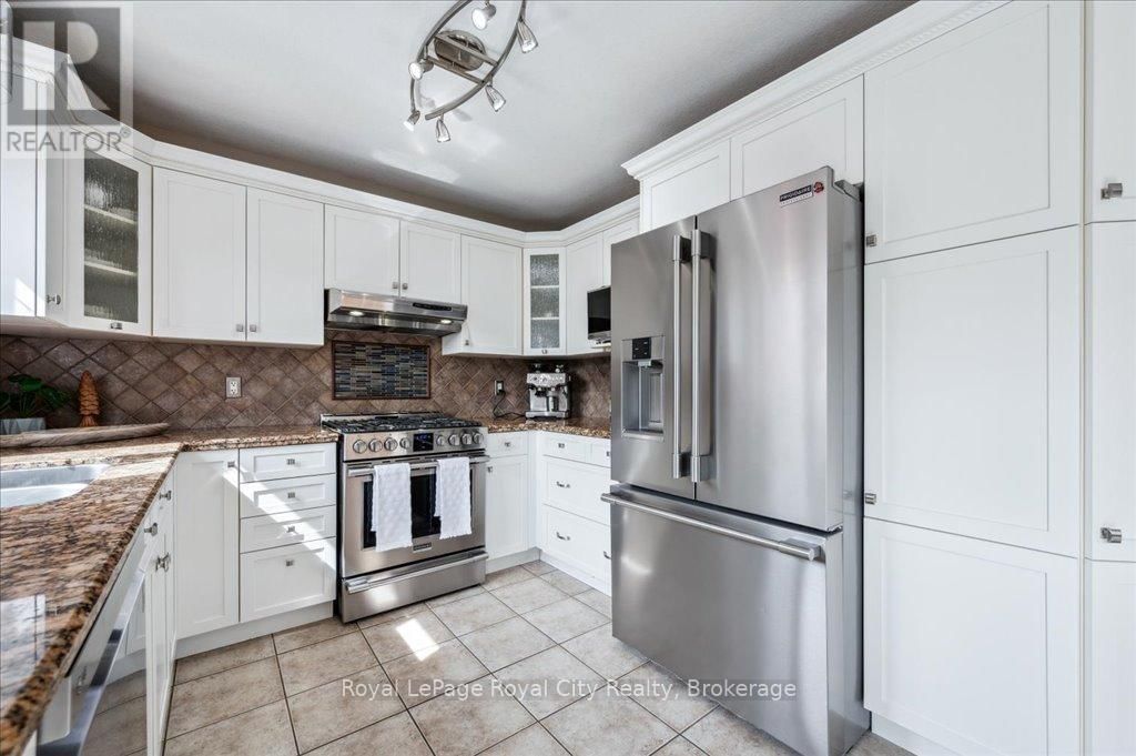 67 GREY OAK DRIVE Image 12