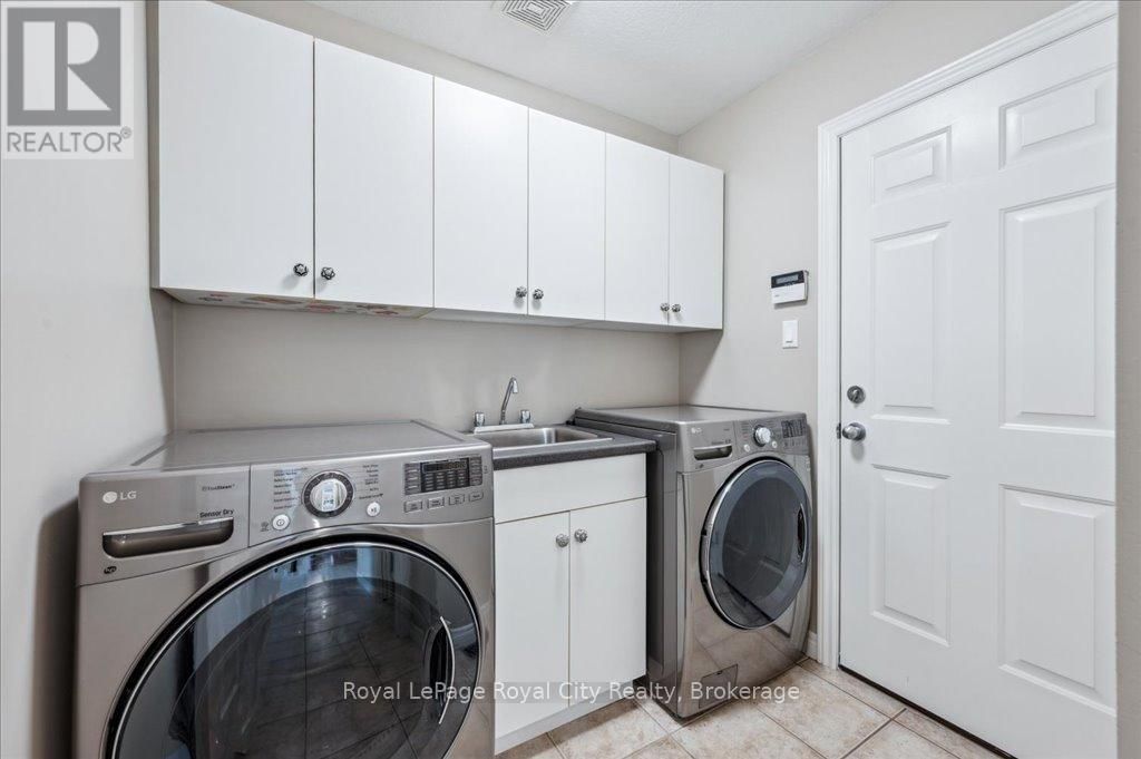 67 GREY OAK DRIVE Image 21