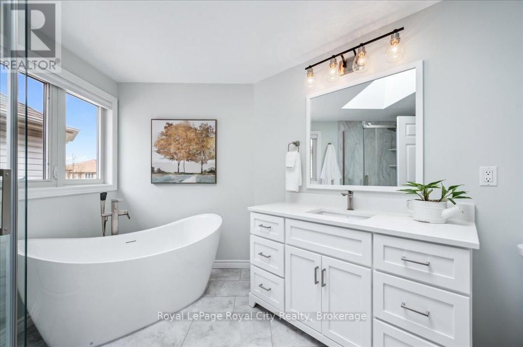 67 GREY OAK DRIVE Image 29