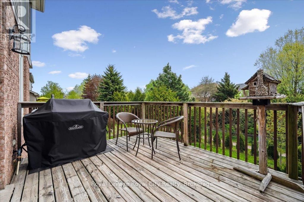 67 GREY OAK DRIVE Image 33