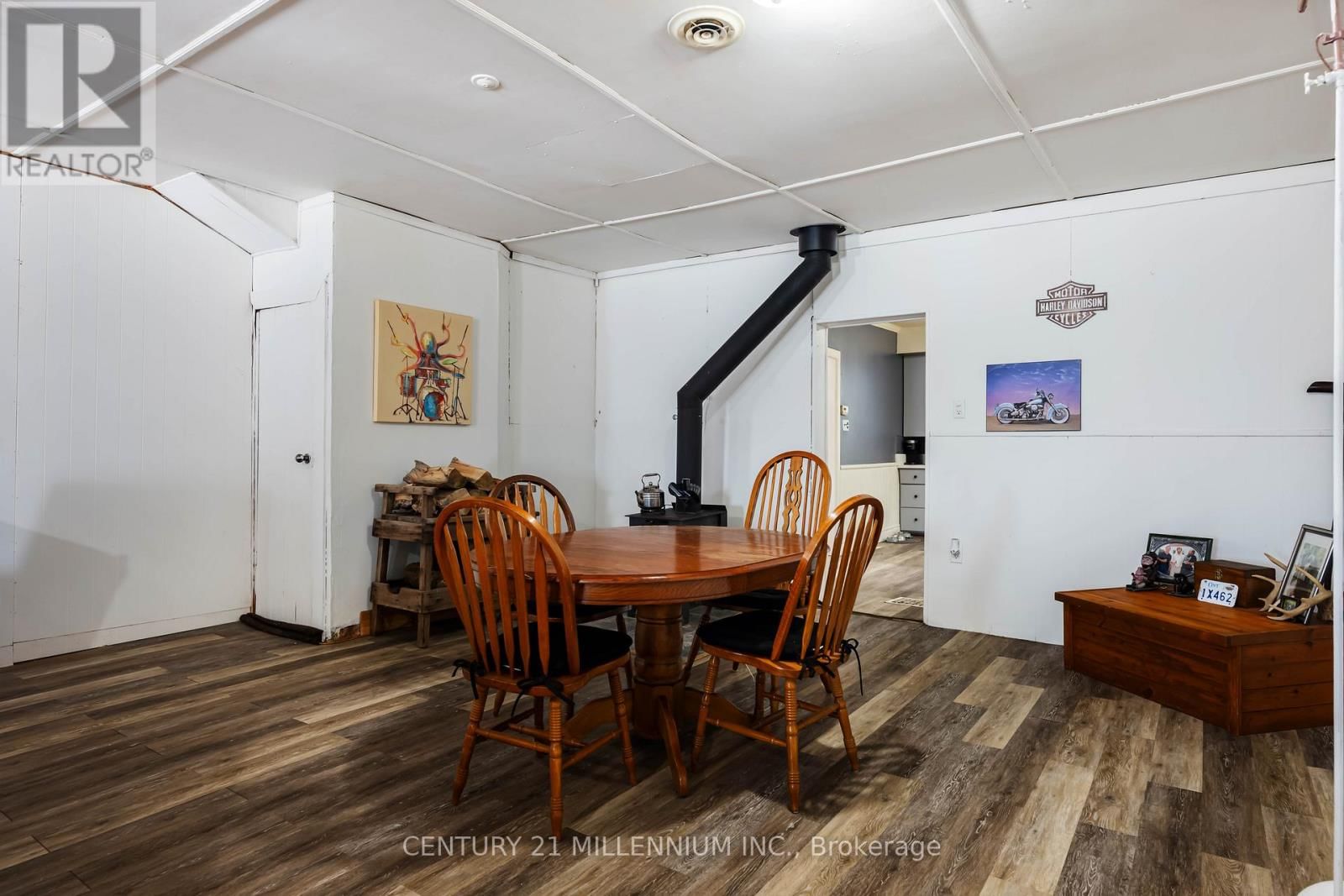 078001 7TH LINE Image 15