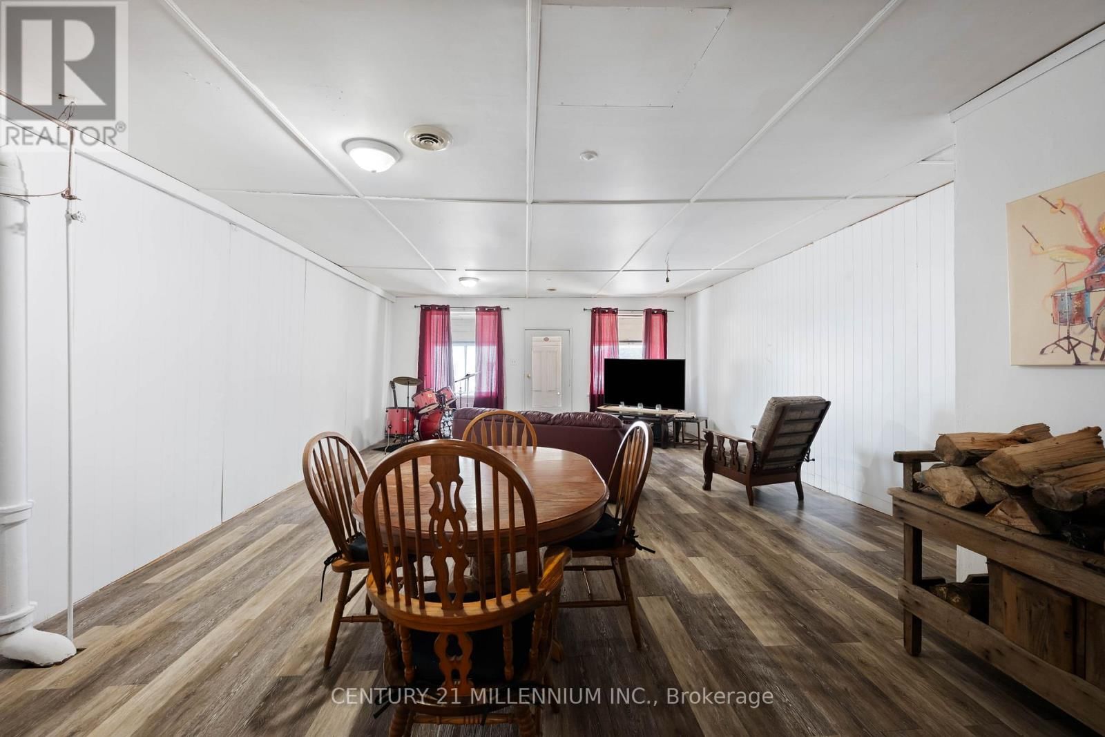 078001 7TH LINE Image 16