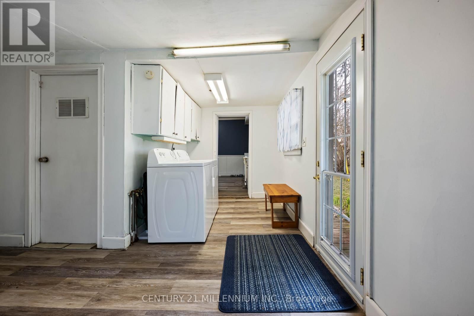 078001 7TH LINE Image 23