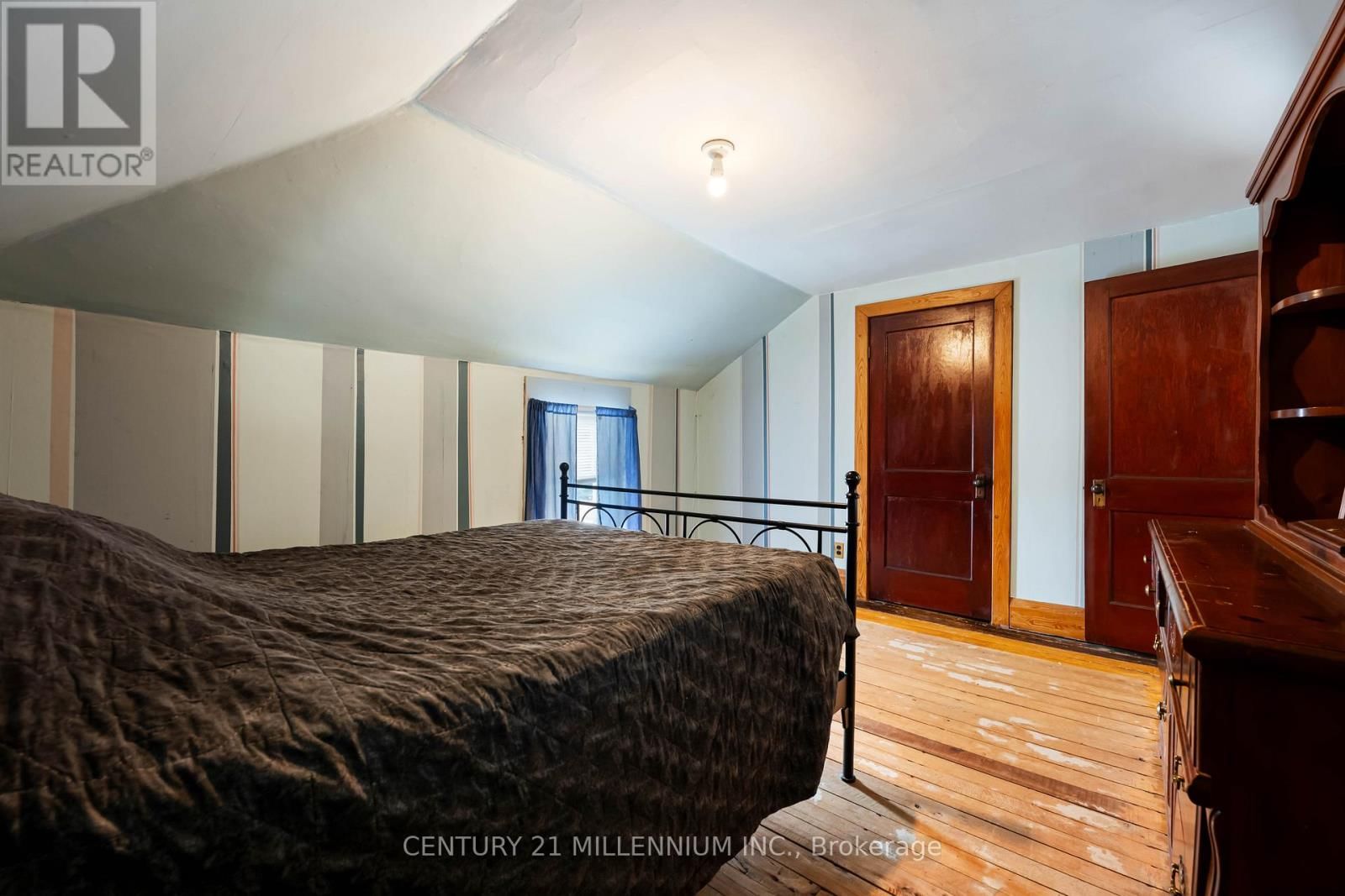 078001 7TH LINE Image 28