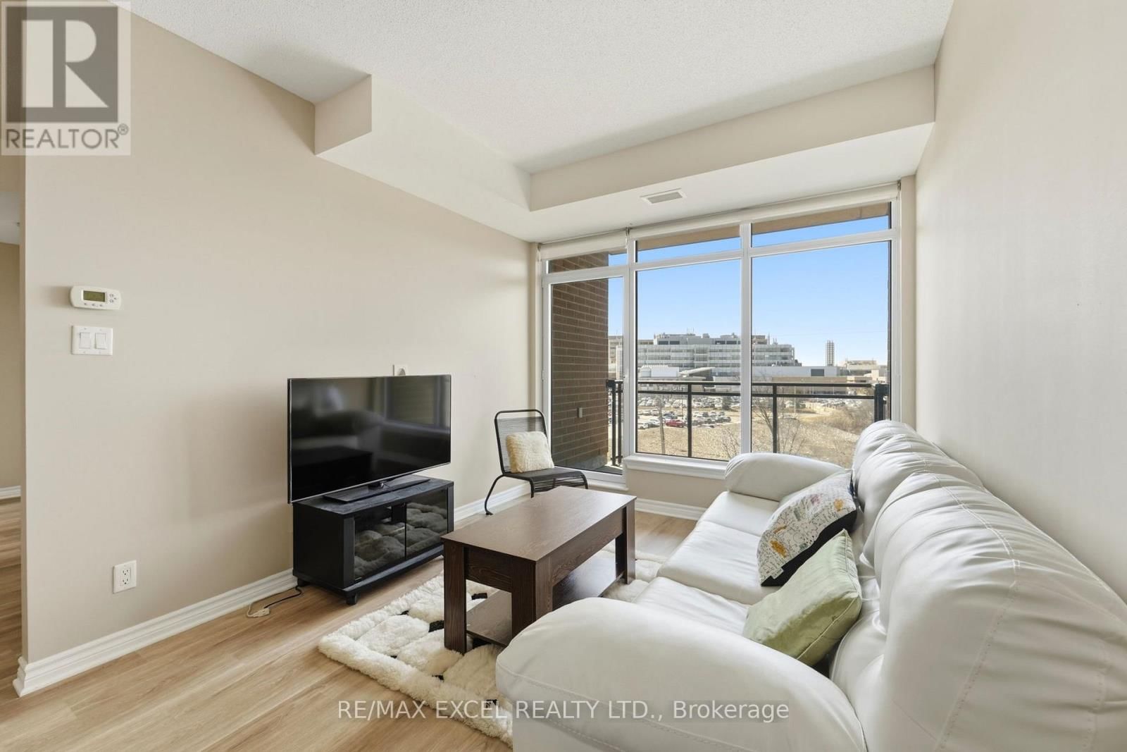 605 - 100 ROGER GUINDON AVENUE Image 7