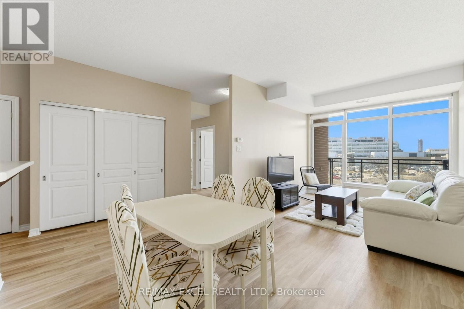 605 - 100 ROGER GUINDON AVENUE Image 8