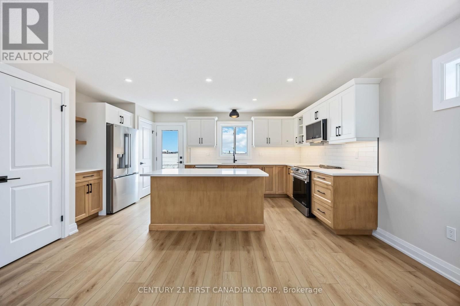 639 KETTER WAY Image 10