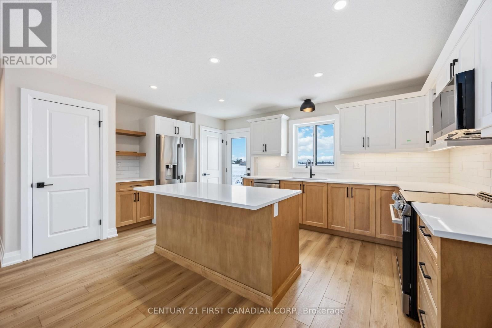 639 KETTER WAY Image 11