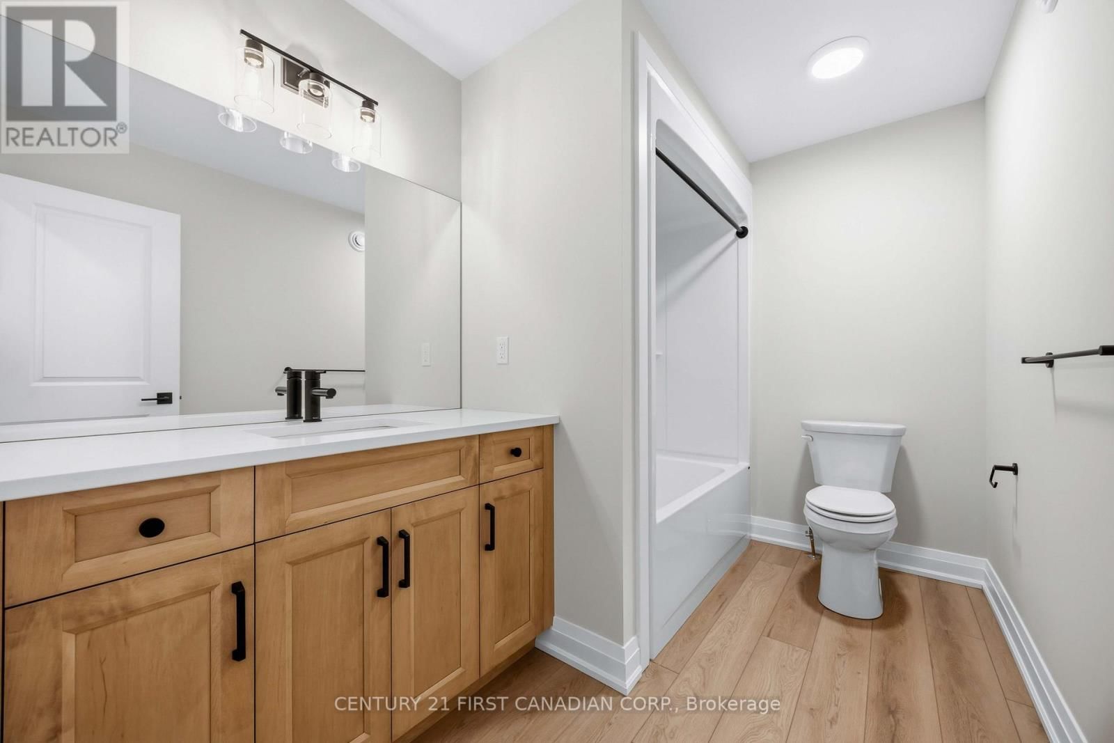 639 KETTER WAY Image 14