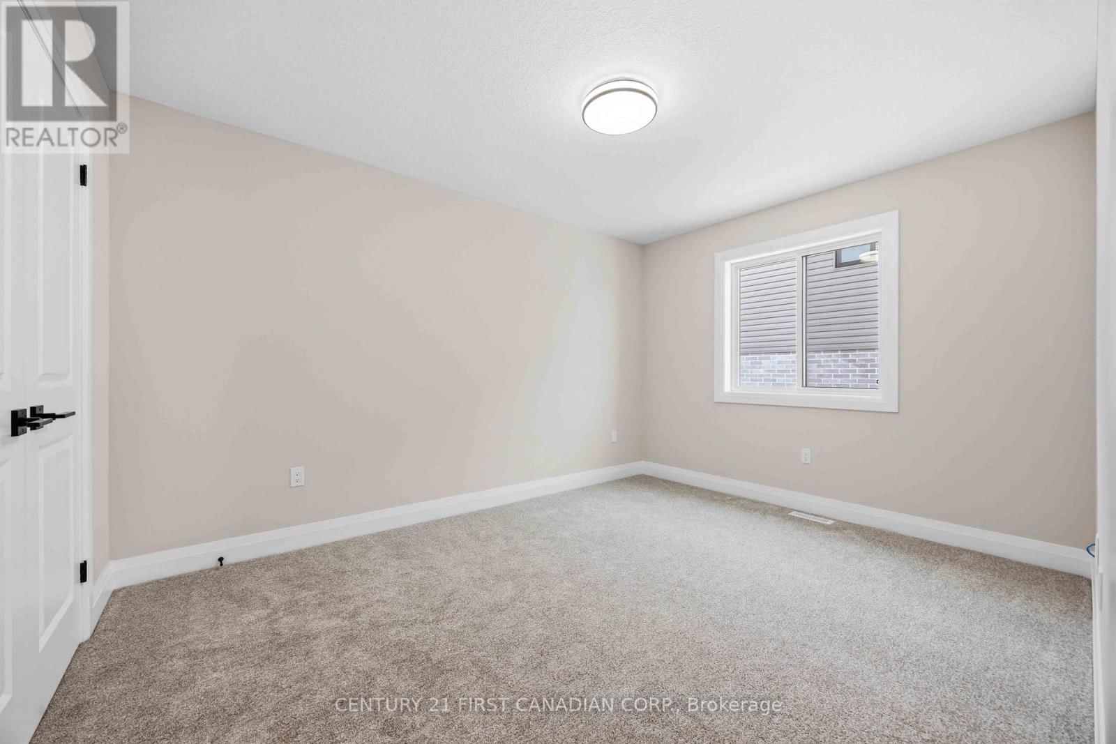 639 KETTER WAY Image 21