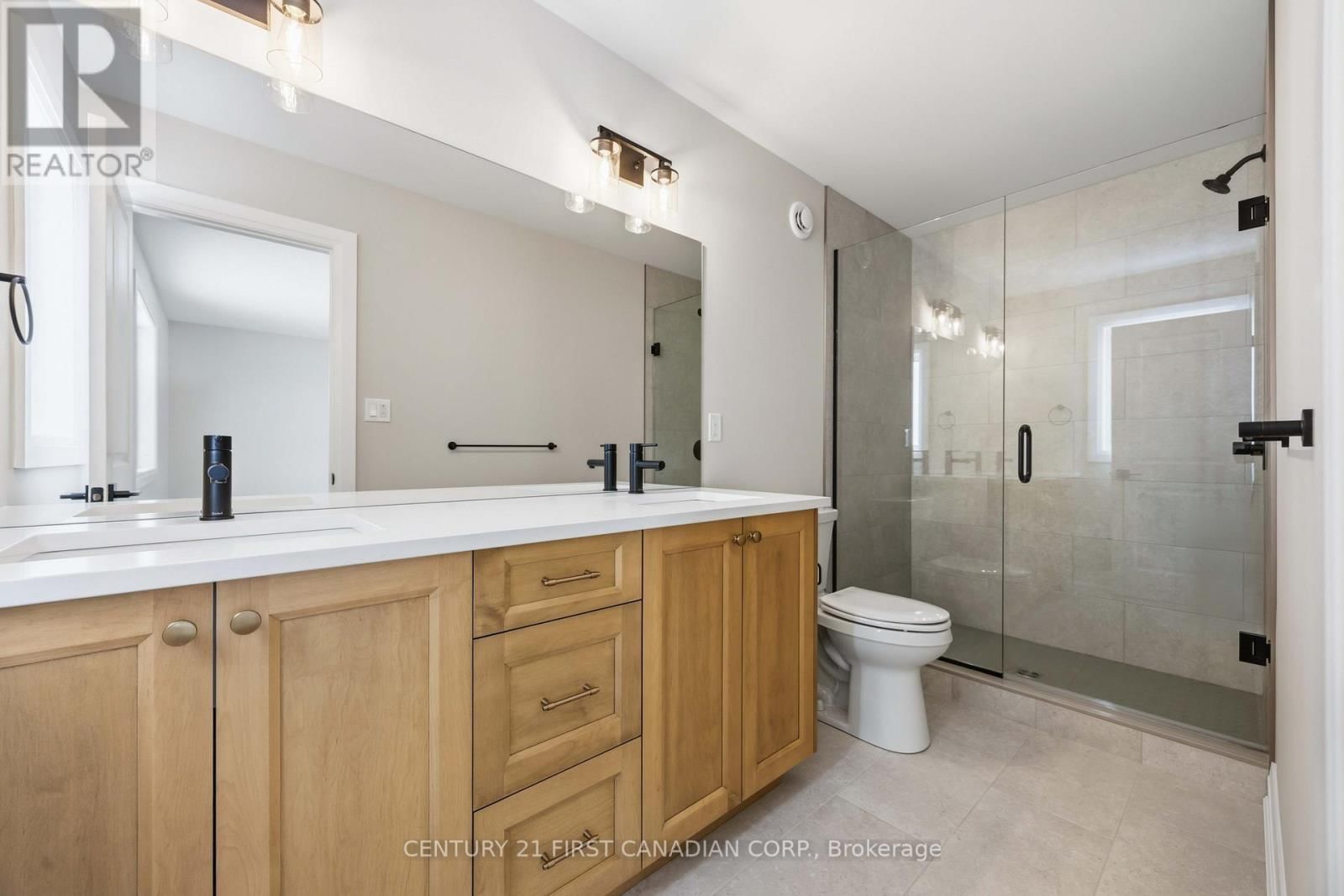 639 KETTER WAY Image 26