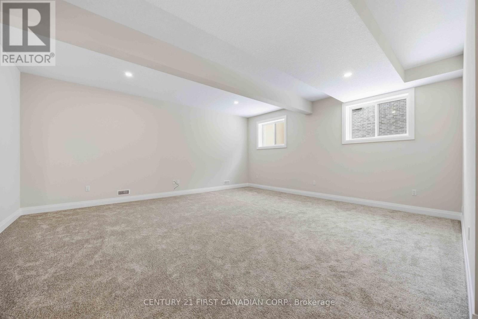 639 KETTER WAY Image 28