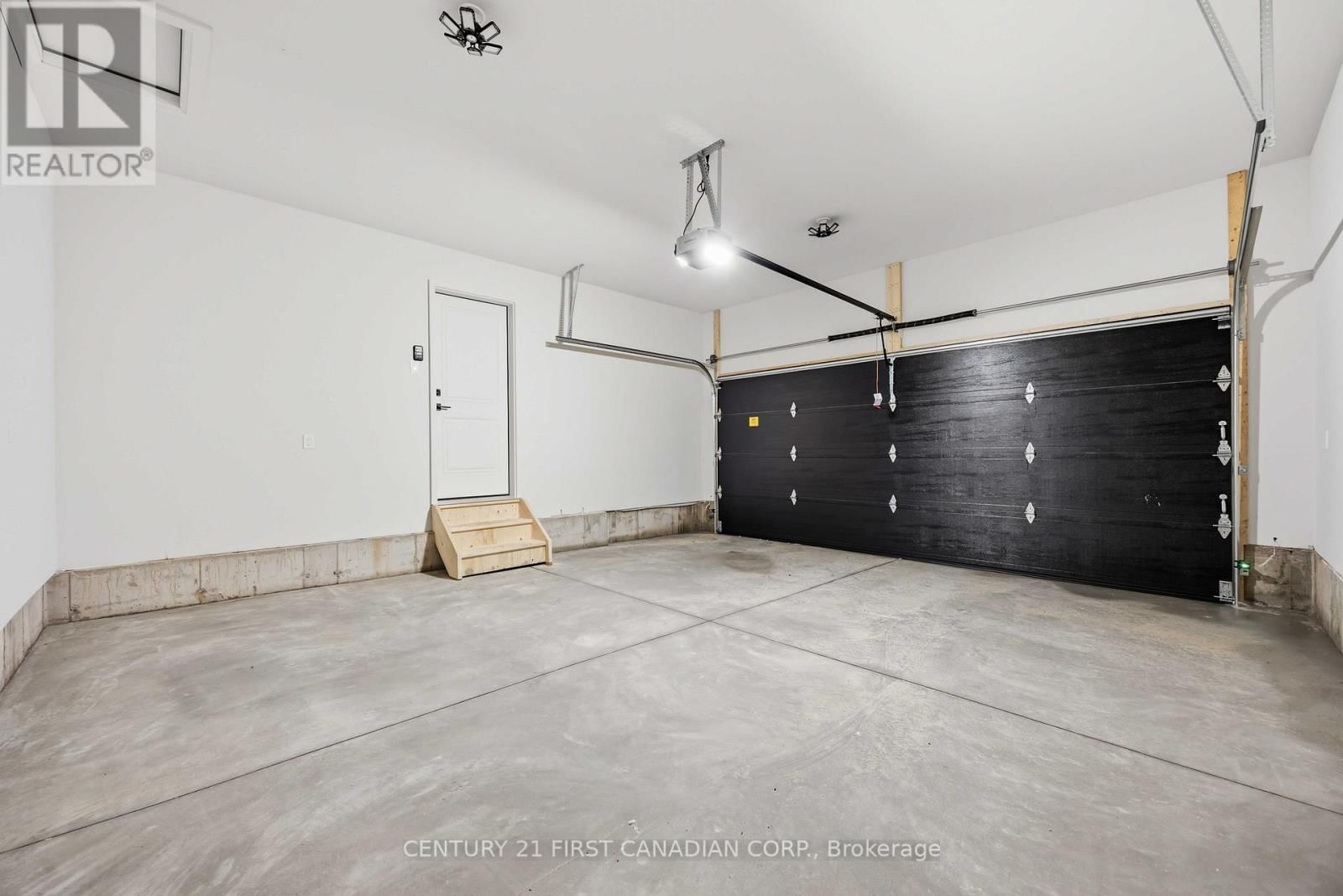 639 KETTER WAY Image 33