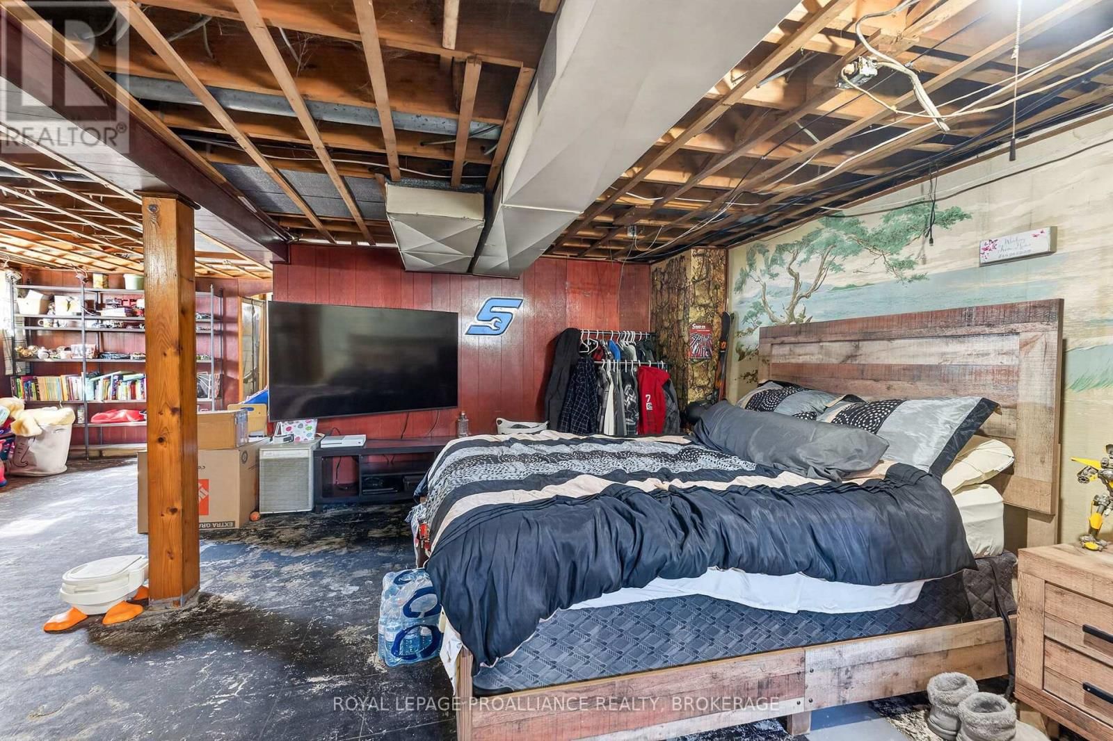 2499 PERTH ROAD Image 33