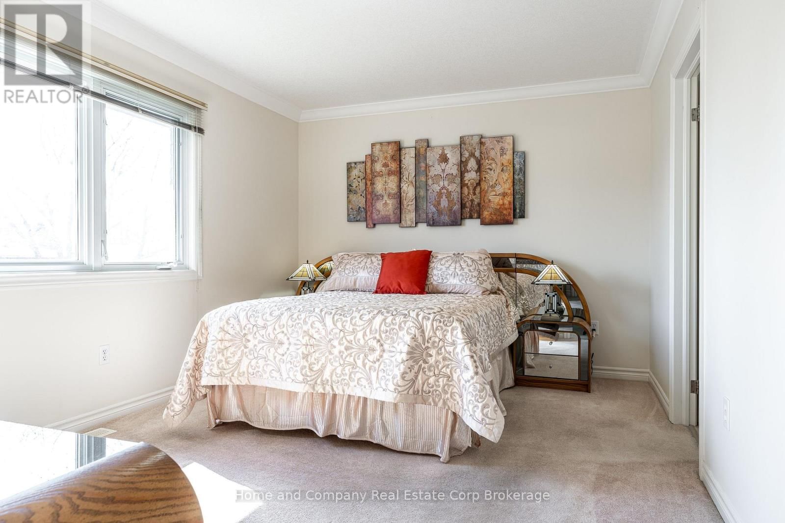 86 LIGHTBOURNE AVENUE Image 20