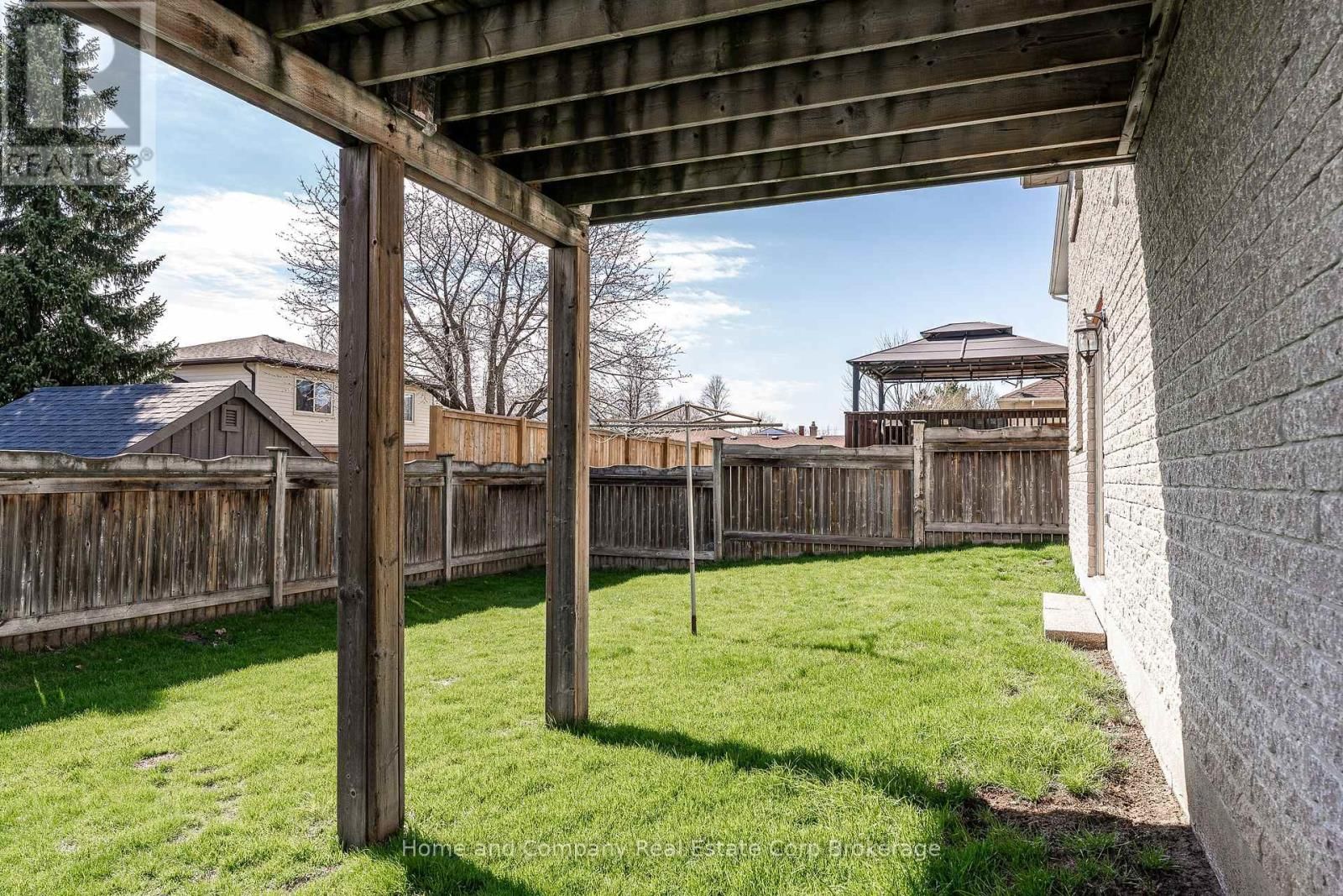 86 LIGHTBOURNE AVENUE Image 39