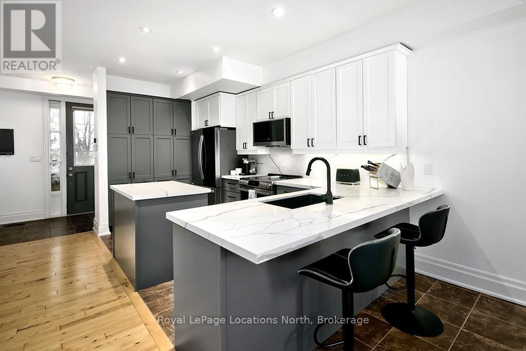 1 - 108 LANDRY LANE Image 12