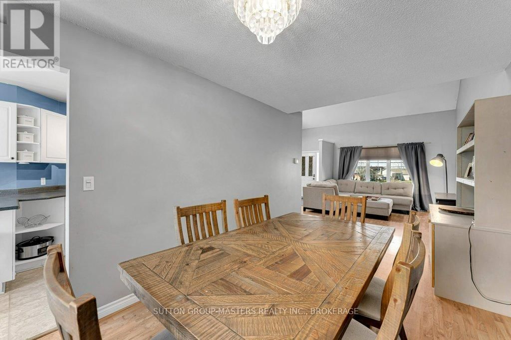 118 SIR JOHN JOHNSON DRIVE Image 12