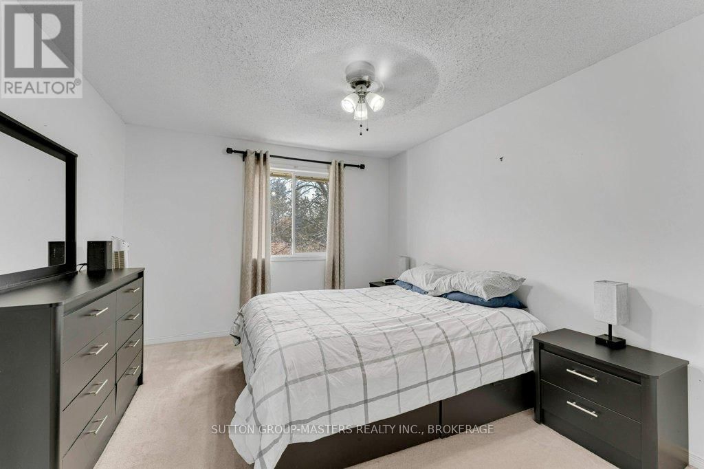 118 SIR JOHN JOHNSON DRIVE Image 17