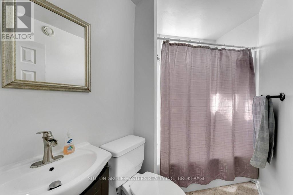 118 SIR JOHN JOHNSON DRIVE Image 19