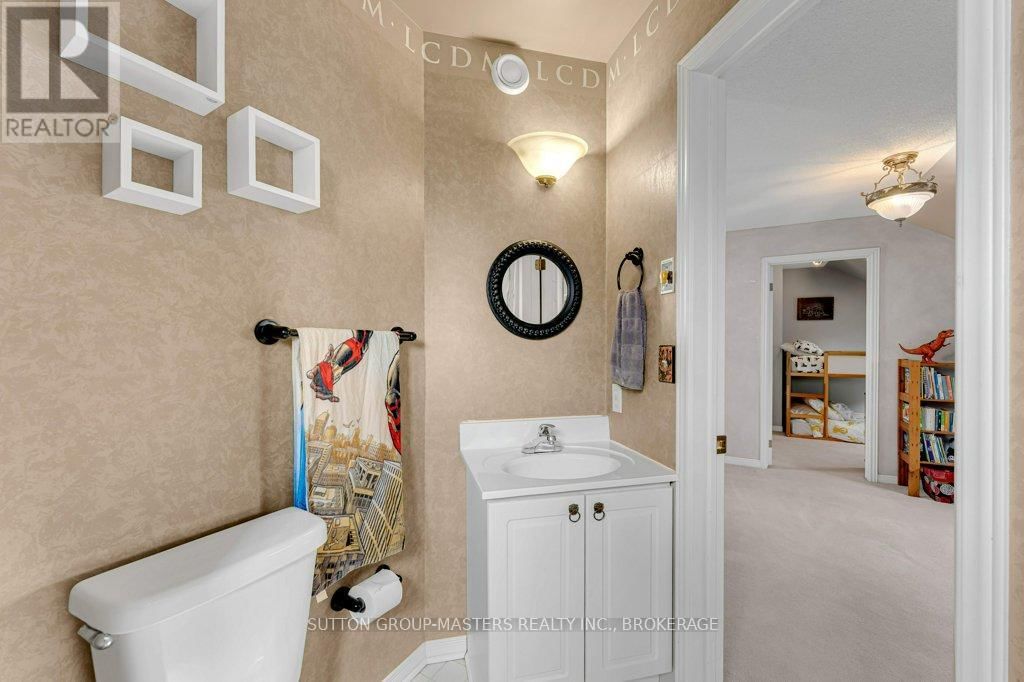 118 SIR JOHN JOHNSON DRIVE Image 29