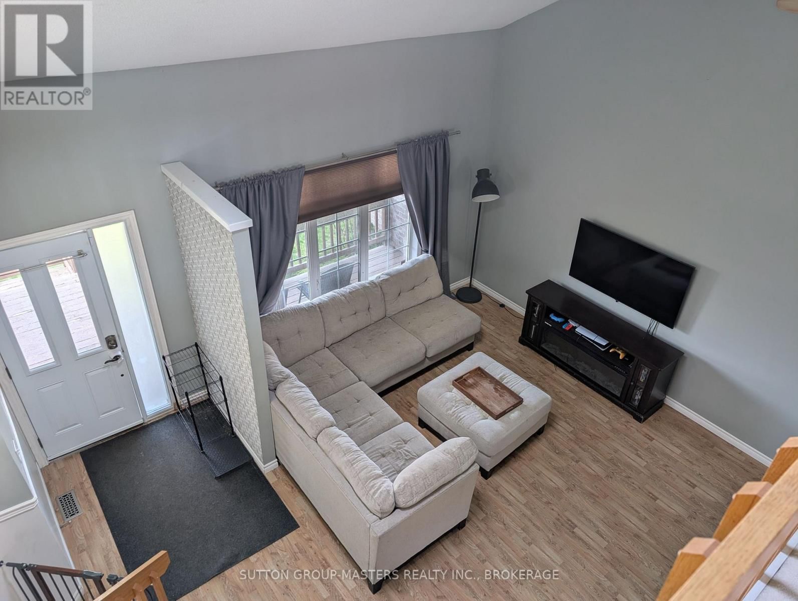 118 SIR JOHN JOHNSON DRIVE Image 6