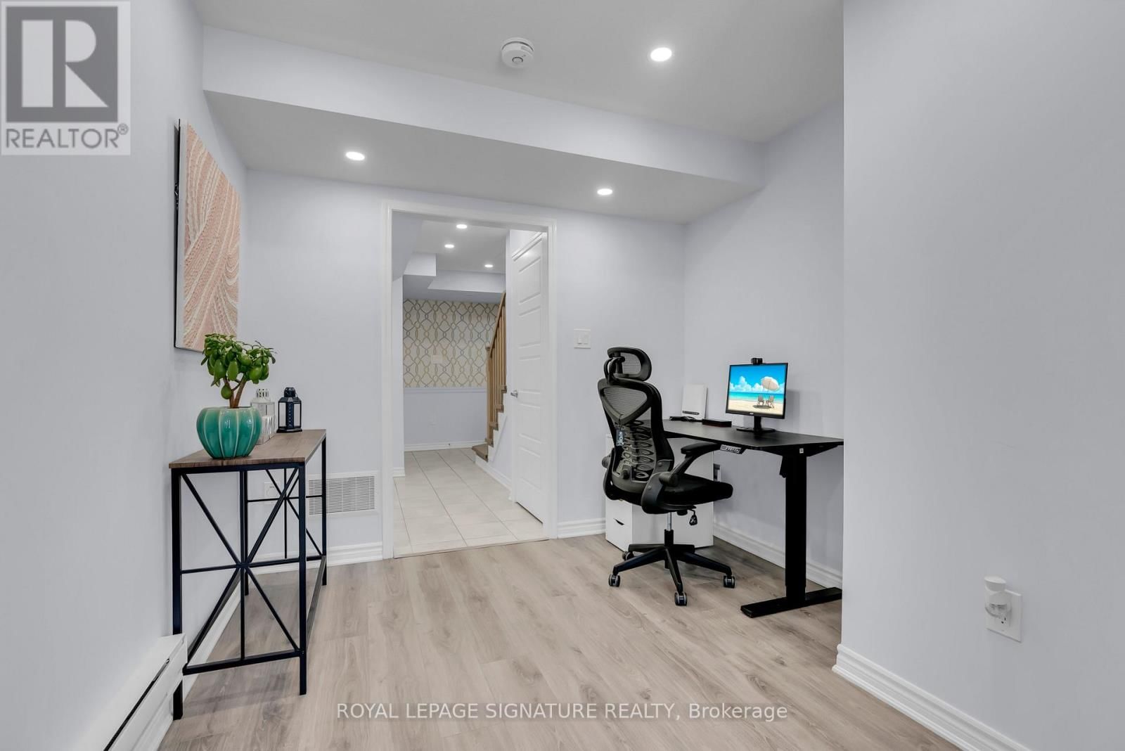 60 - 22 SPRING CREEK DRIVE Image 4