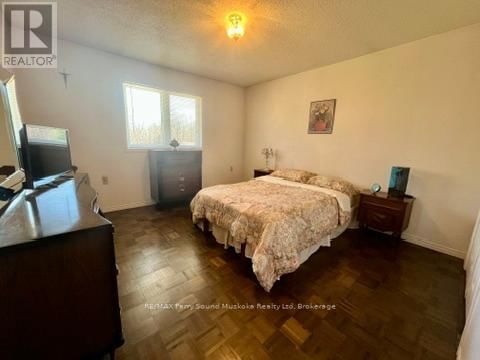 50 WOODS ROAD Image 19