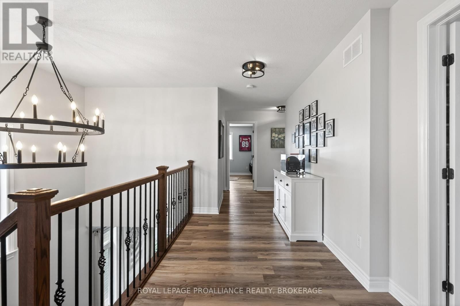 1153 ESCALA CRESCENT Image 19