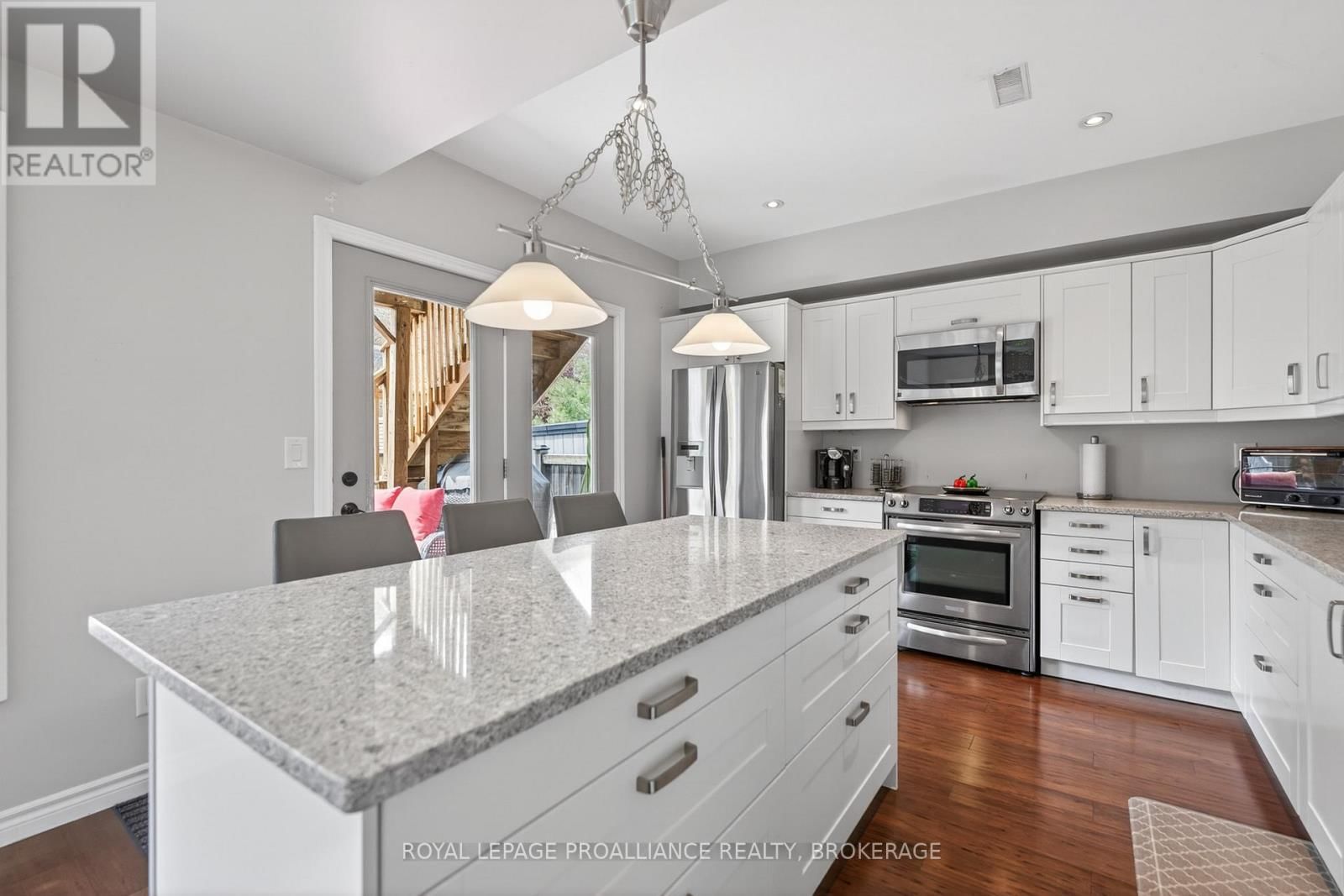 1153 ESCALA CRESCENT Image 35