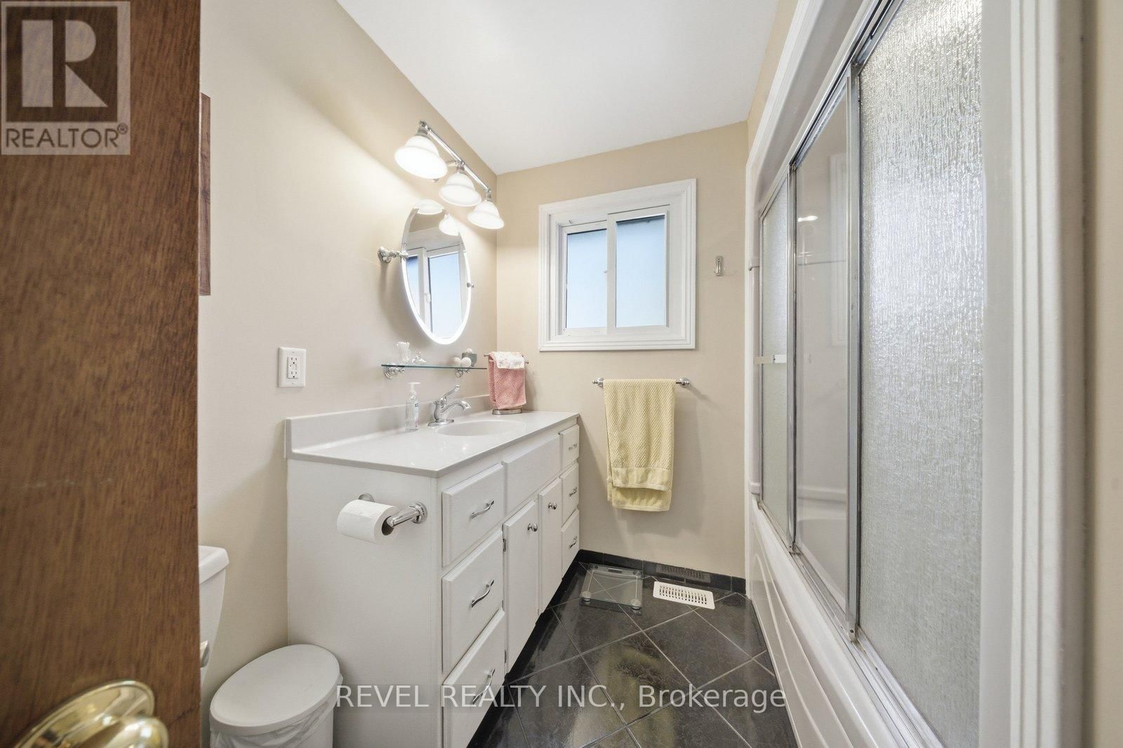 36 HAMILTON AVENUE Image 18