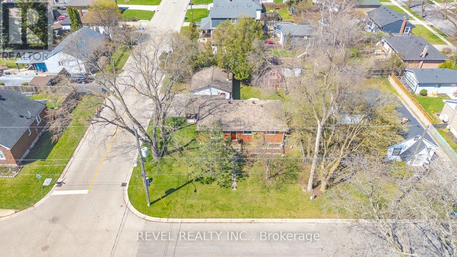 36 HAMILTON AVENUE Image 46