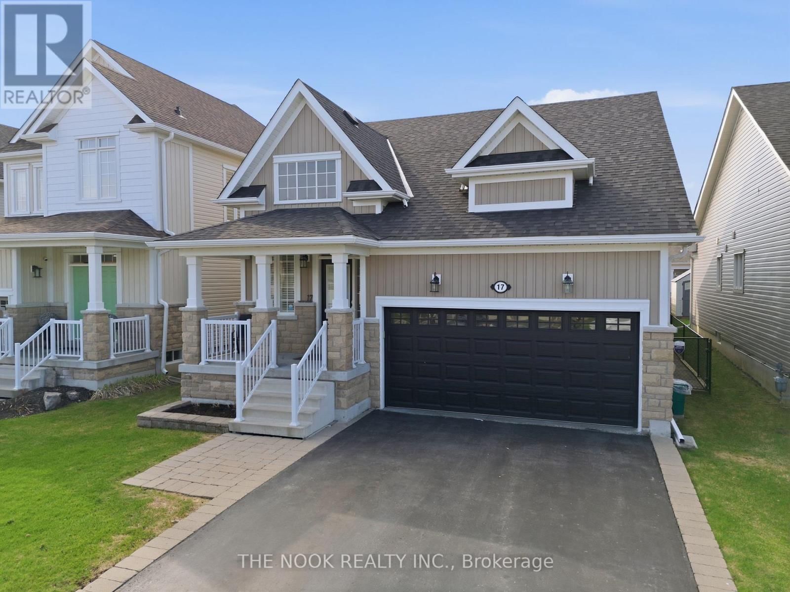 17 DEACON CRESCENT Image 2