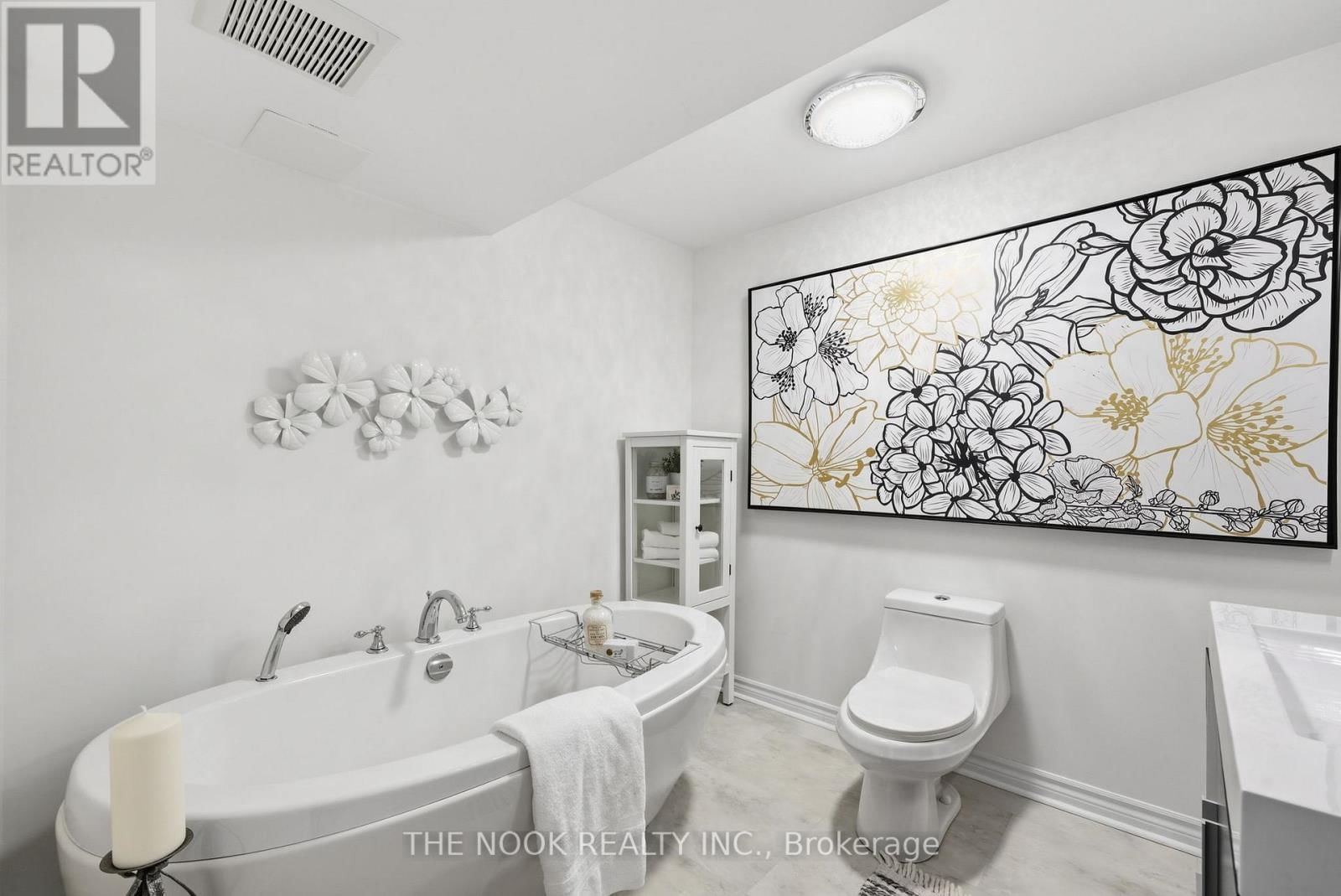 17 DEACON CRESCENT Image 22