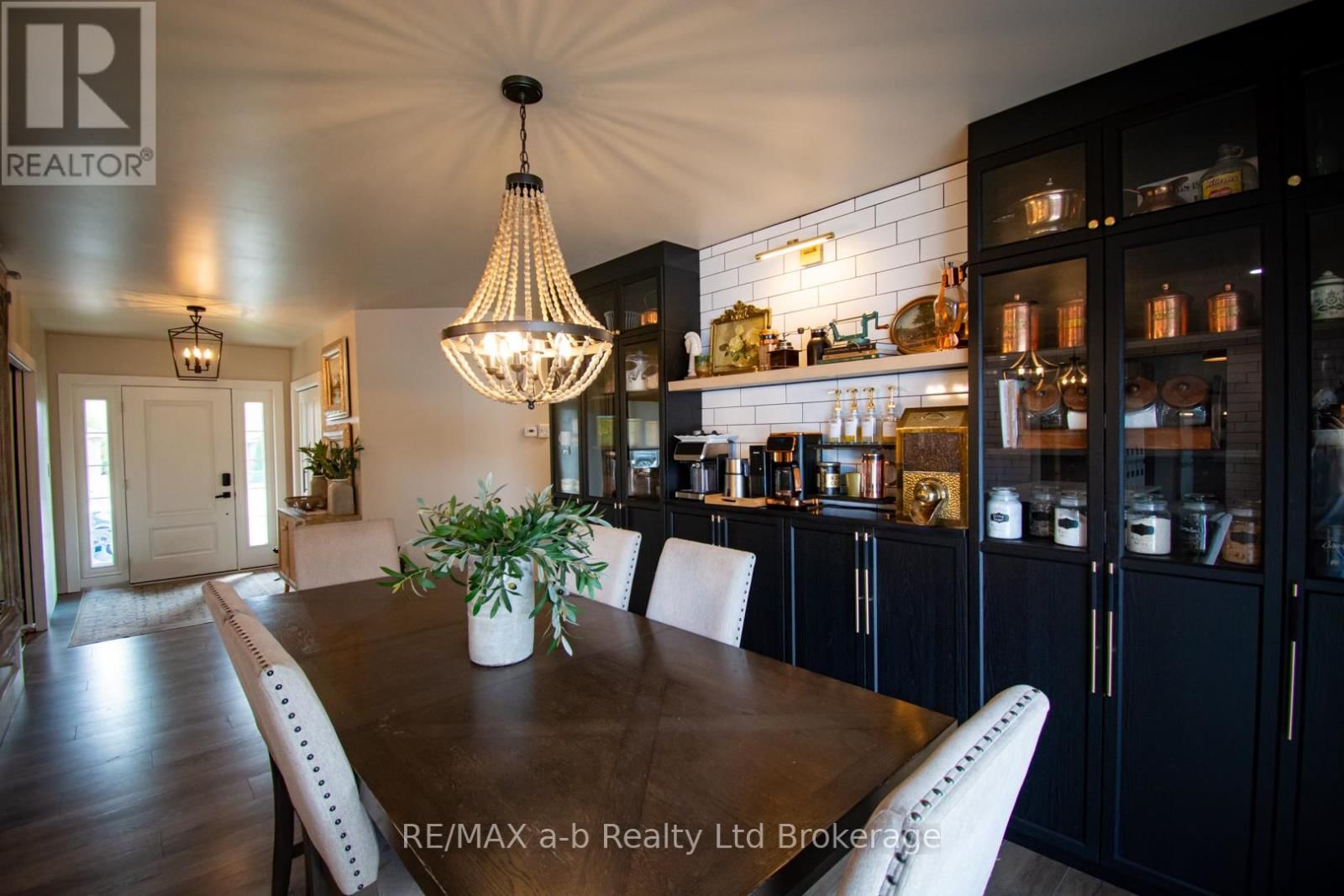 3 BELFAST CIRCLE Image 10