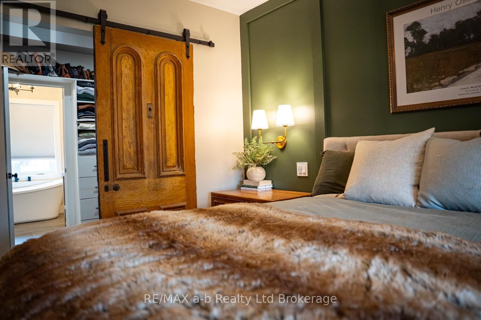 3 BELFAST CIRCLE Image 20