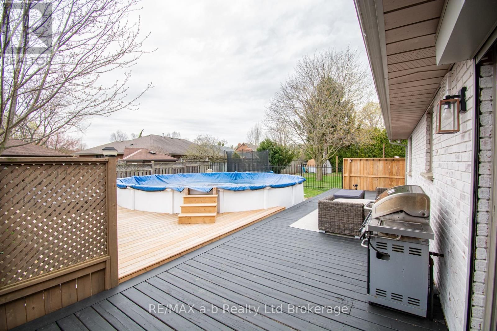 3 BELFAST CIRCLE Image 44