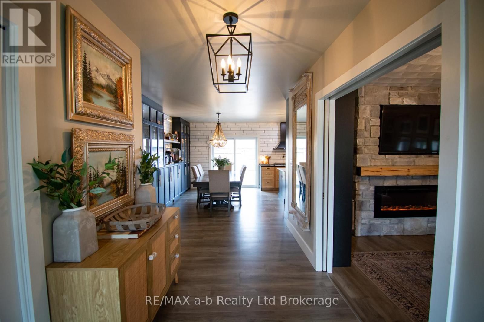 3 BELFAST CIRCLE Image 6