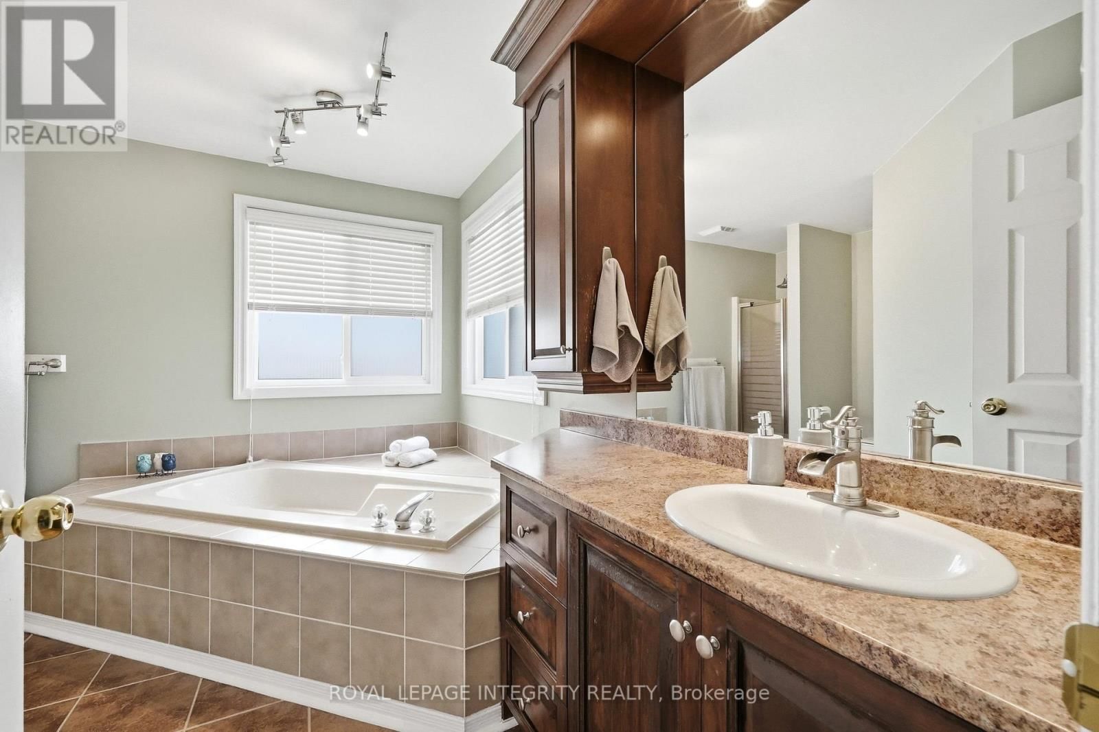 675 POTVIN AVENUE Image 28