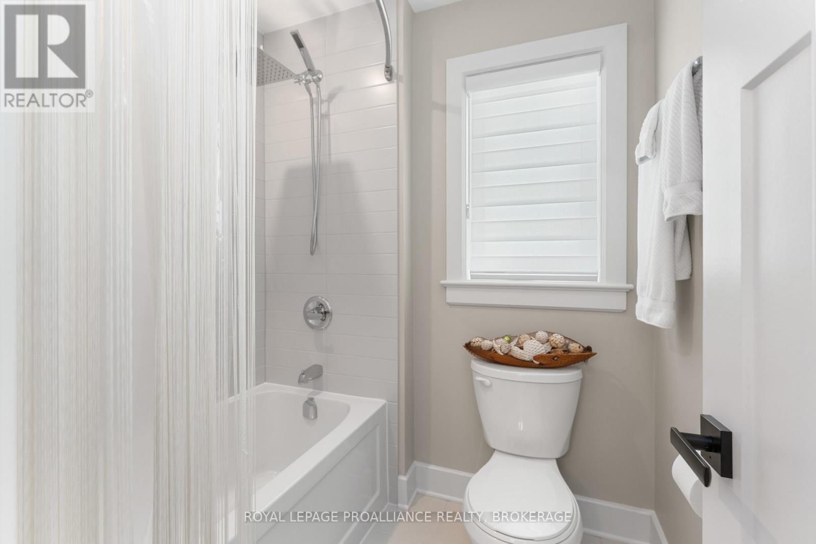 1335 GRAYSON DRIVE Image 37