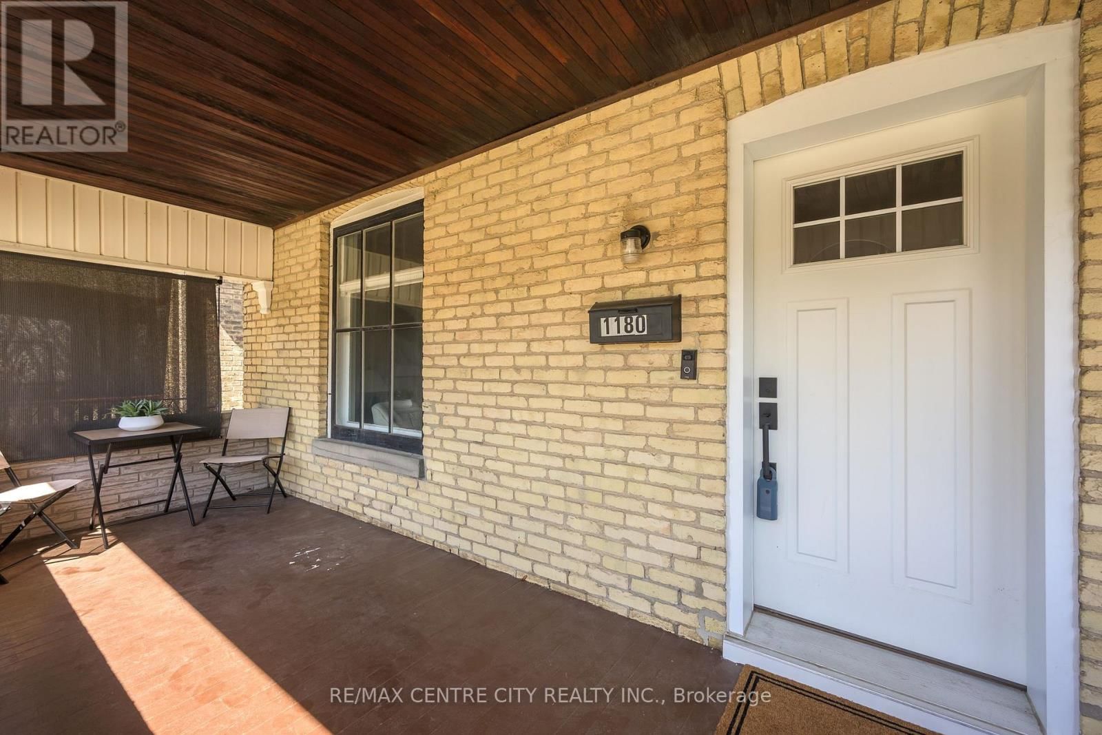 1180 YORK STREET Image 4