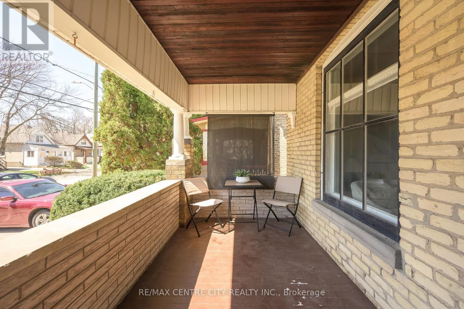 1180 YORK STREET Image 5