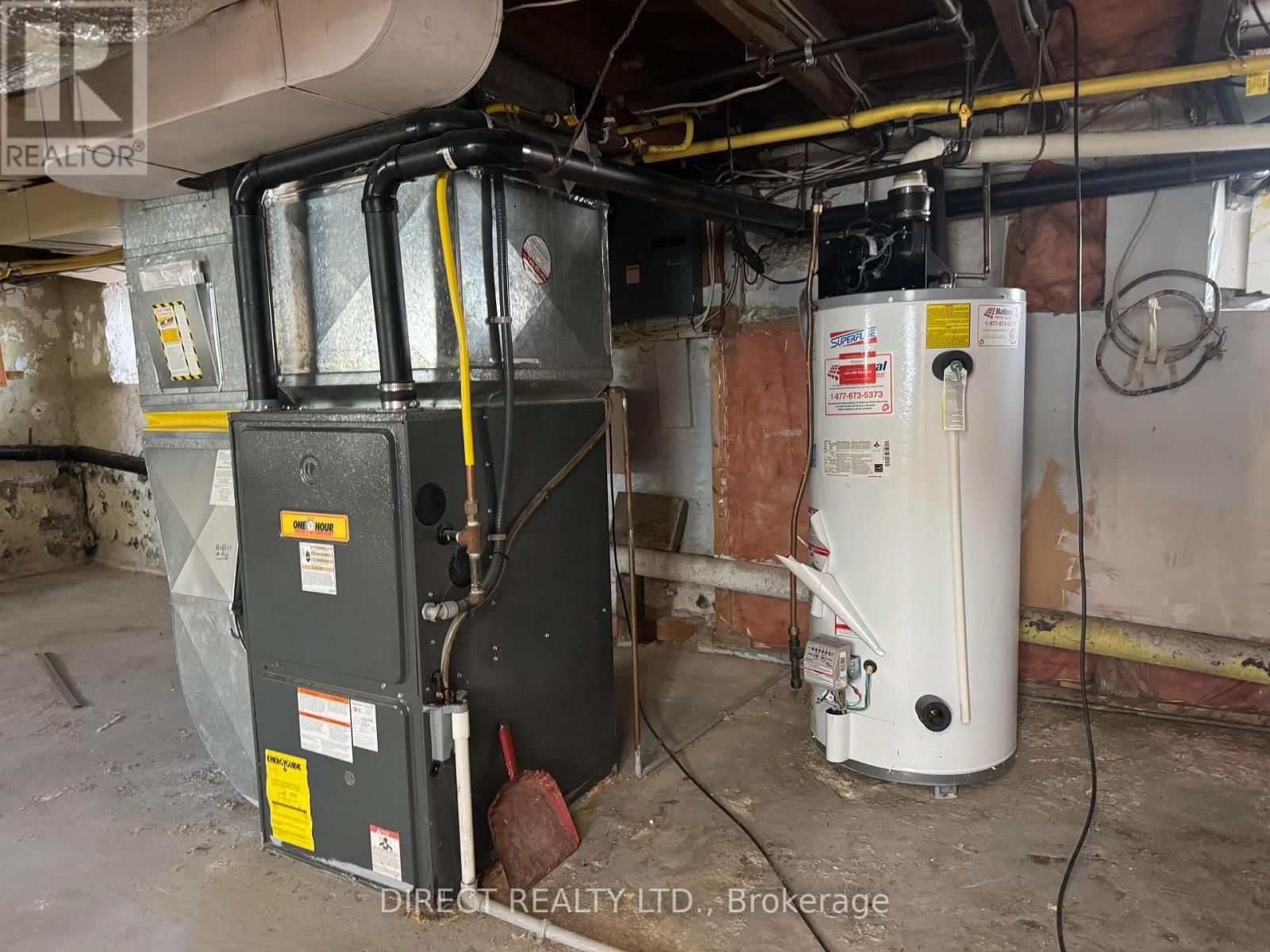 298 BLEECKER AVENUE Image 19