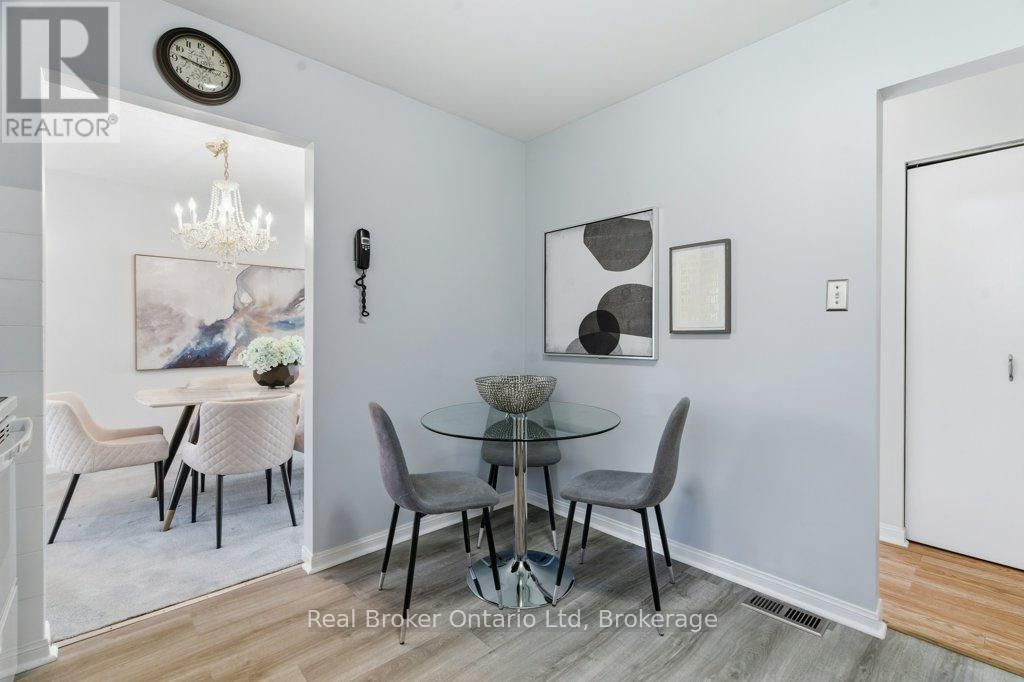 68 SETTLERS DRIVE Image 14