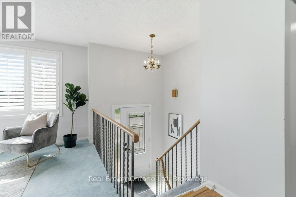 68 SETTLERS DRIVE Image 6