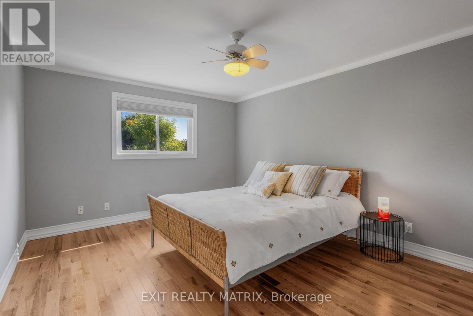 1401 BORTOLOTTI CRESCENT Image 24