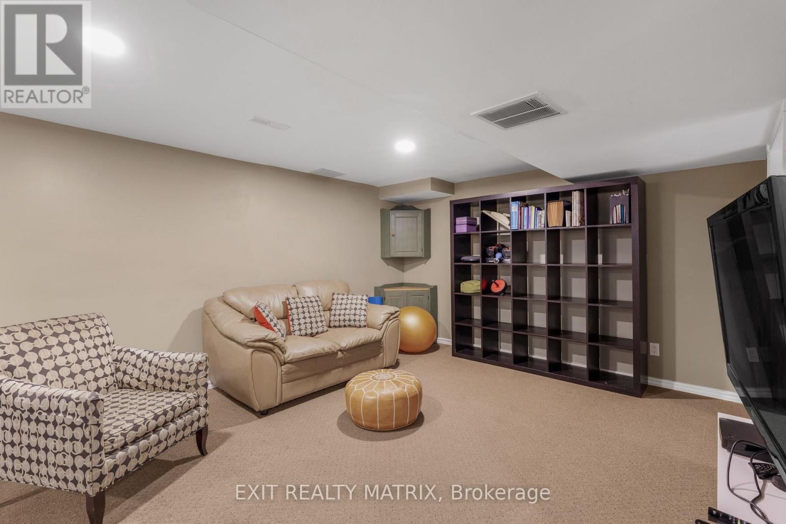 1401 BORTOLOTTI CRESCENT Image 27