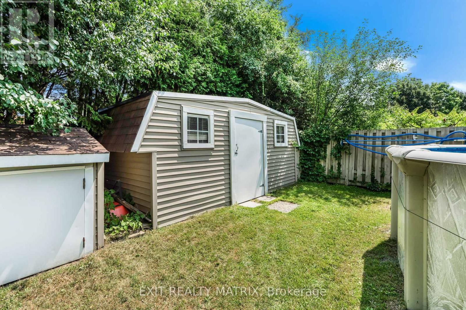 1401 BORTOLOTTI CRESCENT Image 35