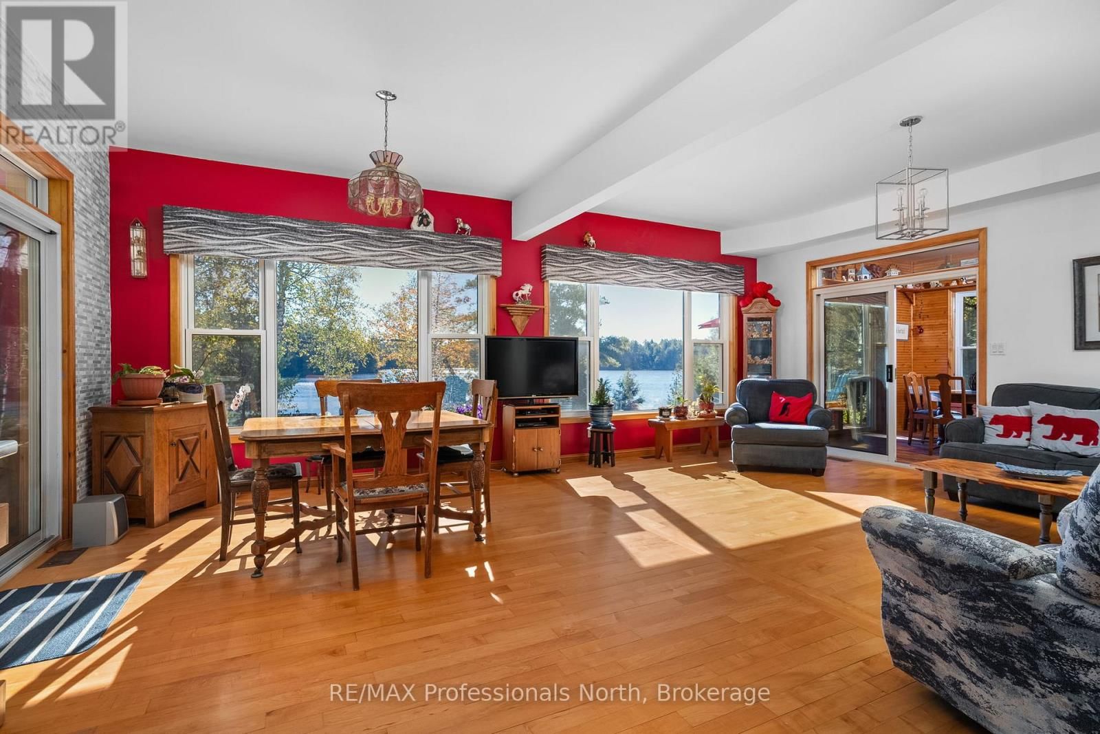 3 - 2901 LIMBERLOST ROAD Image 17