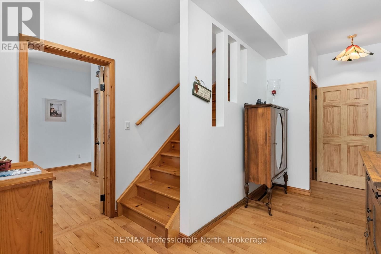 3 - 2901 LIMBERLOST ROAD Image 27